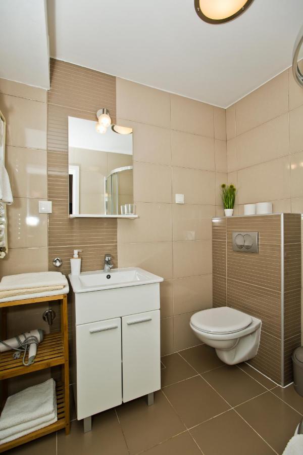 Guesthouse Aurora Hvar Town Esterno foto